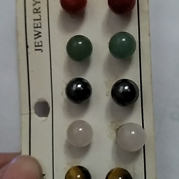 Earrings - Picture 3 of 4